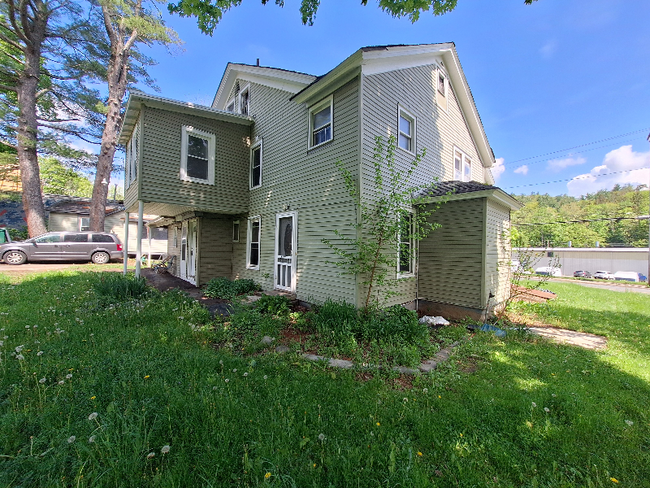 property at 17 Canal St