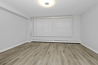 1528 W. 99th St. Chicago IL in Chicago, IL - Building Photo - Interior Photo