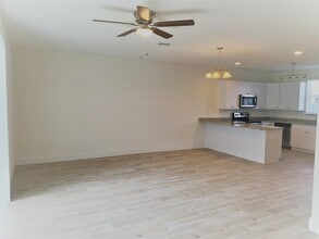 124 Osprey Cir in Hypoluxo, FL - Building Photo - Building Photo