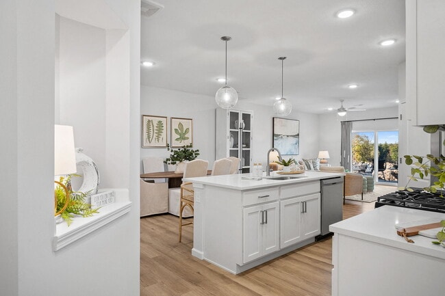 Parkview Villas I in Sagamore Hills, OH - Building Photo - Interior Photo