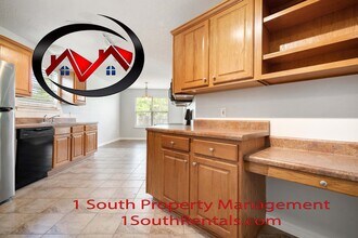 8894 Spring Grove S in Mobile, AL - Building Photo - Building Photo