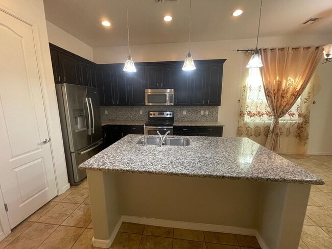 1449 E Lovebird Ln in Gilbert, AZ - Building Photo - Building Photo