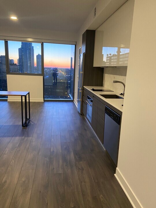 439 N Wells St in Chicago, IL - Building Photo