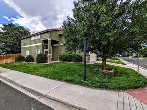 3802 Glenarbor Ln in Fort Collins, CO - Building Photo - Building Photo