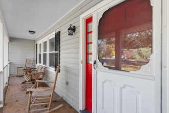 6201 Hagan-Stone Park Rd in Pleasant Garden, NC - Building Photo - Building Photo