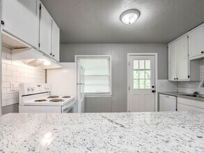 1313 Laverne Ave in Shawnee, OK - Building Photo - Building Photo