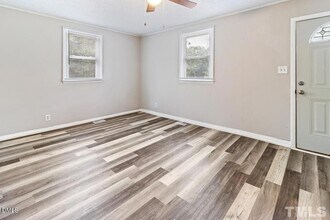 2509 White Oak Ave, Unit 1-823 in Durham, NC - Building Photo - Building Photo