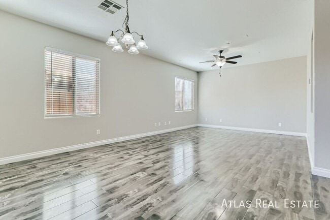624 Ryan Peak Ln in Henderson, NV - Building Photo - Building Photo