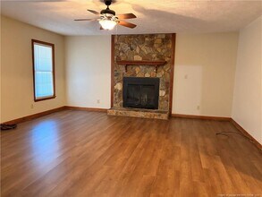 7098 Calamar Dr in Fayetteville, NC - Building Photo - Building Photo