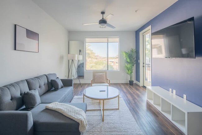 701 W Rio Salado Pkwy