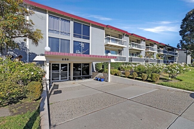 property at 688 Mariners Island Blvd