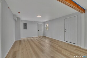 194 Hartford Rd in Manchester, CT - Building Photo - Building Photo