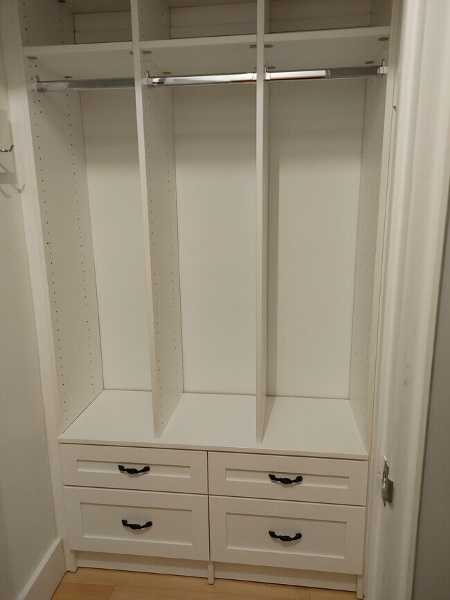 1301 N Ode St, Unit 135 in Arlington, VA - Building Photo - Building Photo