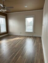 50 Main St, Unit 50 and one half Main St. in Bloomingburg, OH - Building Photo