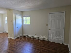 2231 Summit St in Durham, NC - Building Photo - Building Photo