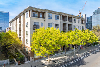 Belle Arts Apartments in Bellevue, WA - Building Photo - Primary Photo