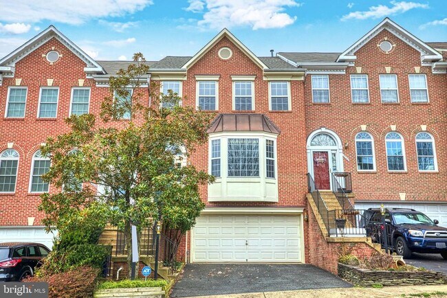 property at 5742 Governors Pond Cir
