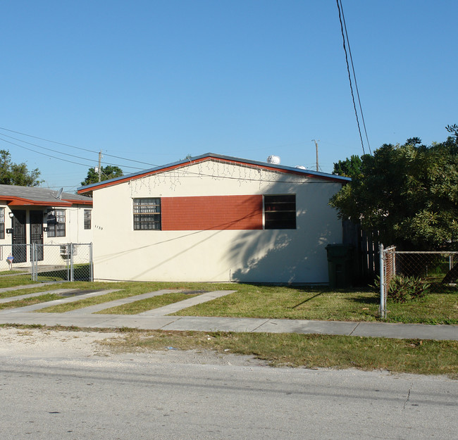 1155-1165 NW 63rd St in Miami, FL - Building Photo - Building Photo