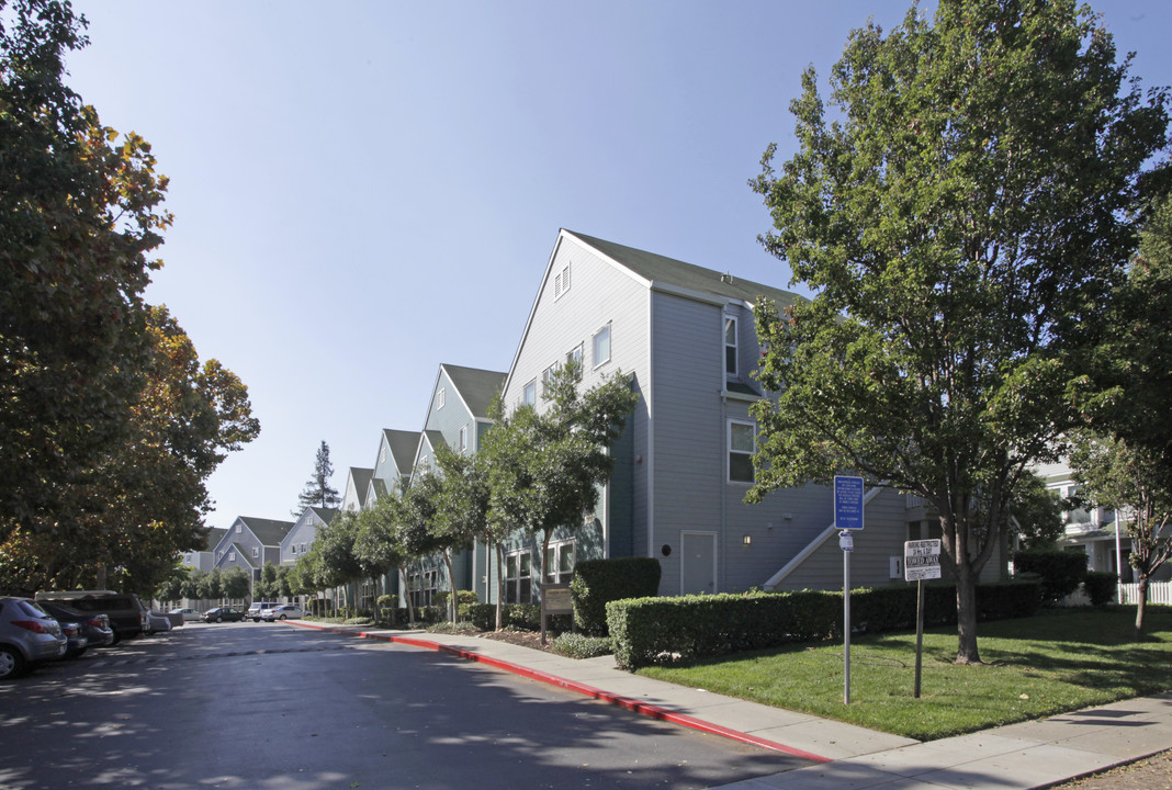 Baker Park Apartments in San Jose, CA - Building Photo