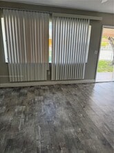 3230 NW 14th St in Miami, FL - Building Photo - Building Photo