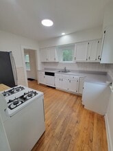 112 Alden St in Syracuse, NY - Building Photo - Building Photo