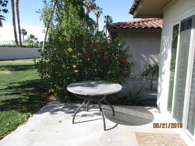 41945 Largo in Palm Desert, CA - Building Photo - Building Photo