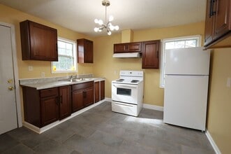 206 Warren St in Valdosta, GA - Building Photo - Building Photo