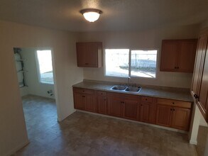 2931 Sierra St in Riverbank, CA - Building Photo - Building Photo