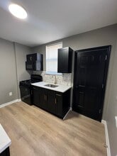 930 Pennell St in Chester, PA - Building Photo - Building Photo