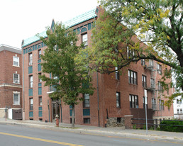 223-225 Irving Ave Apartments