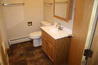 812 15th St W photo'