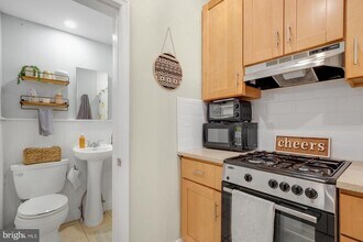 626 S 19th St in Philadelphia, PA - Building Photo - Building Photo