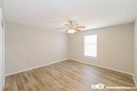 1410 Hawthorne Cir photo'