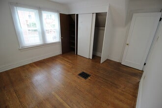 713 S Allen St in State College, PA - Foto de edificio - Building Photo