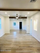 1102 W Erie St in Tucson, AZ - Foto de edificio - Building Photo