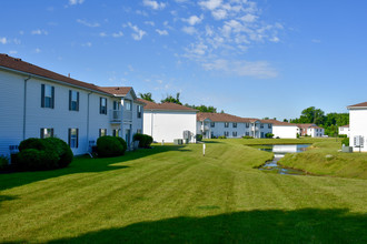 The Residences at Town Center in Columbus, OH - Building Photo - Building Photo