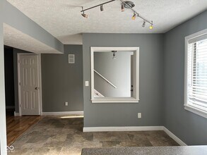 7890 Benjamin Dr in Lawrence, IN - Building Photo - Building Photo