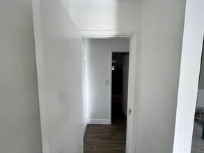 1723 Moffett St in Hollywood, FL - Building Photo - Building Photo