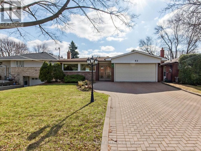 62 Felicity Dr in Toronto, ON - Building Photo - Building Photo