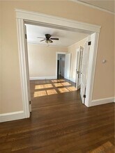 130 Wollaston St in Cranston, RI - Foto de edificio - Building Photo