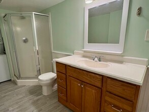 96 Highland Ave in Branford, CT - Building Photo - Building Photo