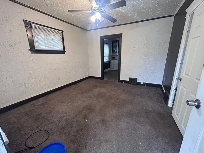 2948 E 125th St in Cleveland, OH - Building Photo - Building Photo