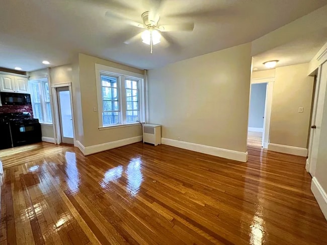 71 Babcock St, Unit Charming 1 Br in Brookline, MA - Foto de edificio - Building Photo