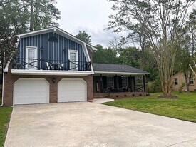 104 Tyvola Dr in Summerville, SC - Building Photo