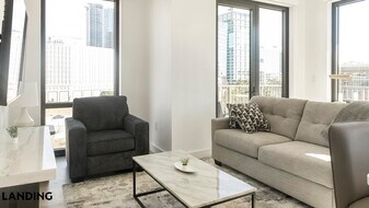 1007 S Mint St in Charlotte, NC - Building Photo