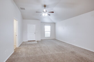 2117 140th St in Lubbock, TX - Building Photo - Building Photo