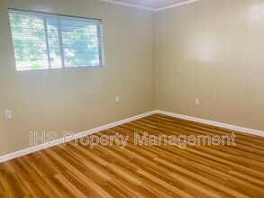 218 Abert Ave in Richland, WA - Building Photo - Building Photo