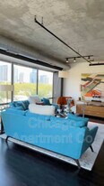 741 S Clark St in Chicago, IL - Building Photo
