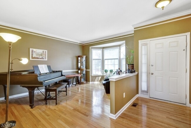 250 Patriot Hill Dr in Bernards, NJ - Building Photo - Building Photo