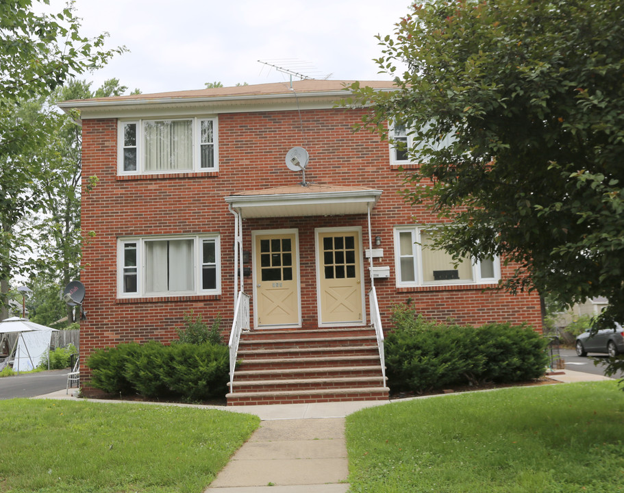 120 Prospect St in South Bound Brook, NJ - Building Photo